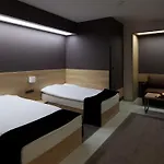 Idol تارغوفيشته