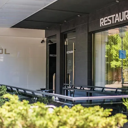 Idol Hotel 3*
