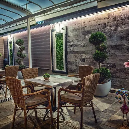 Idol 3* Targóvishte