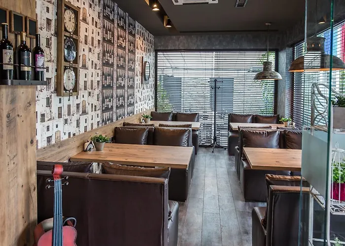 Idol トゥルゴヴィシテ