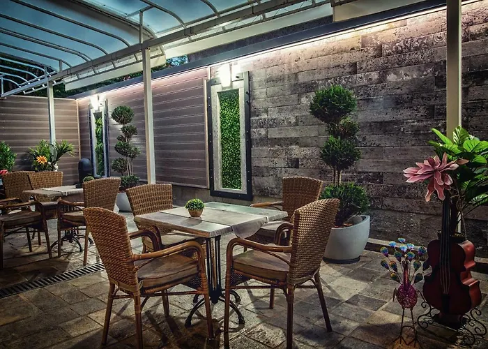 Idol 3* トゥルゴヴィシテ